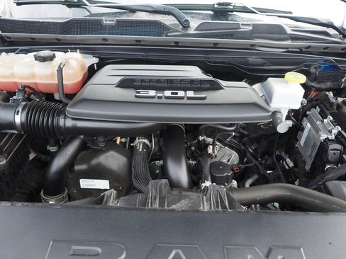 Used 2022 RAM 1500 Big Horn w/ Trailer Tow Group (B) AWD/4WD image 11