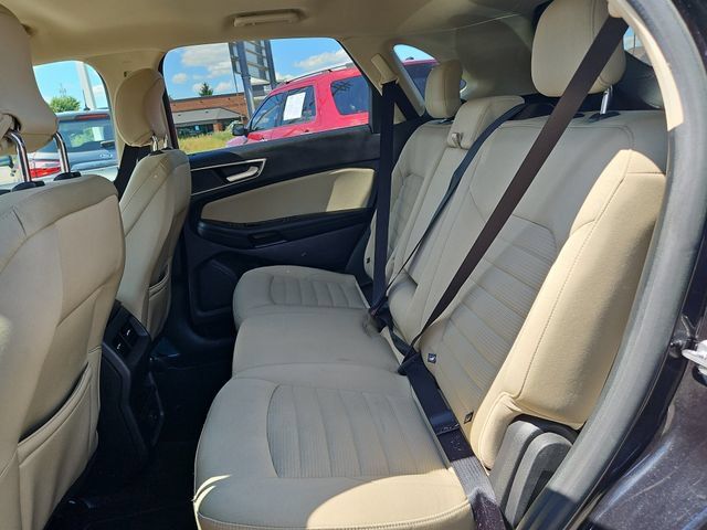 Used 2019 Ford Edge SEL AWD/4WD image 27