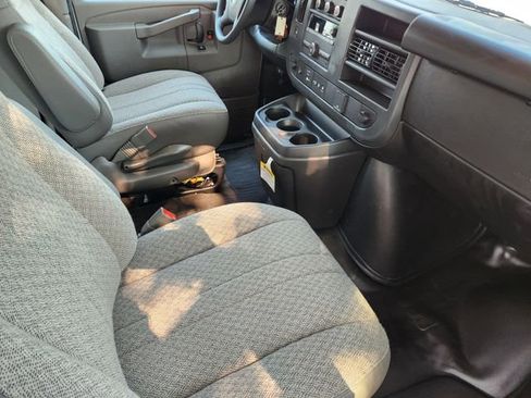 New 2025 Chevrolet Express 3500 w/ Power Convenience Package RWD image 19