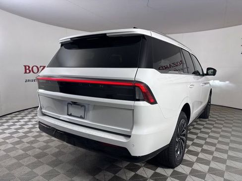 New 2025 Lincoln Navigator Black Label image 7