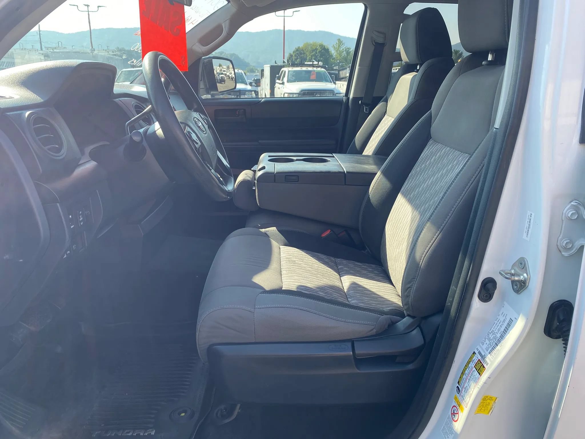 Used 2019 Toyota Tundra SR AWD/4WD image 9