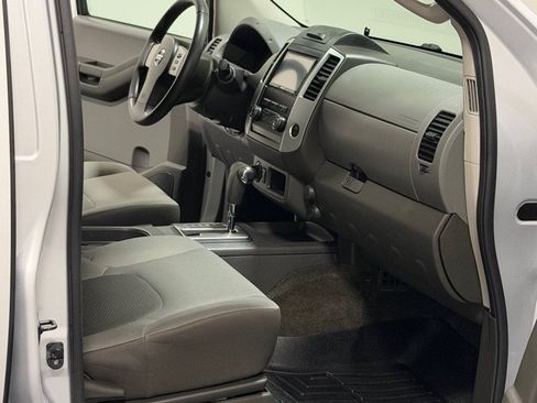 Used 2012 Nissan Xterra S AWD/4WD image 10