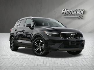 Used 2025 Volvo XC40 B5 Core video 2