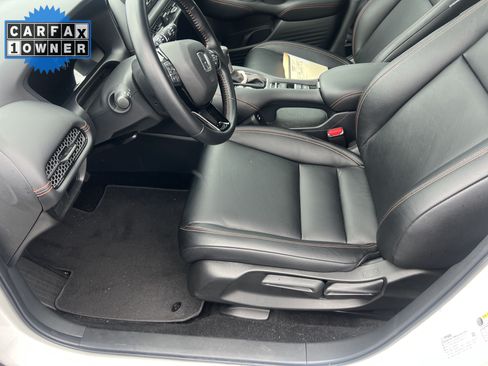 Used 2025 Honda HR-V Sport image 16