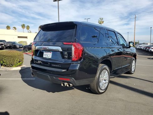 Used 2024 GMC Yukon Denali w/ Advanced Technology Package image 4