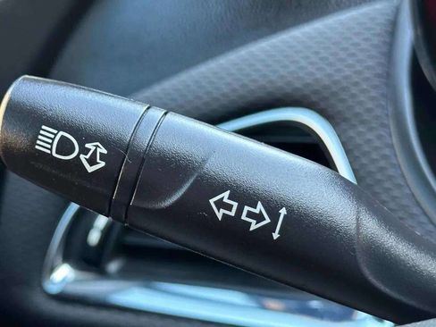 Used 2018 Chevrolet Cruze LT w/ Convenience Package image 23