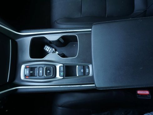 Used 2020 Honda Accord EX-L image 40