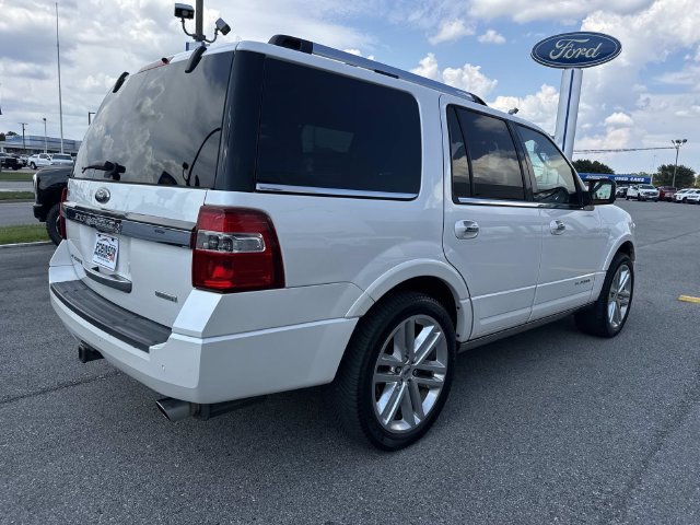 Used 2016 Ford Expedition Platinum RWD image 5