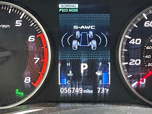 Used 2024 Mitsubishi Eclipse Cross SE image 9