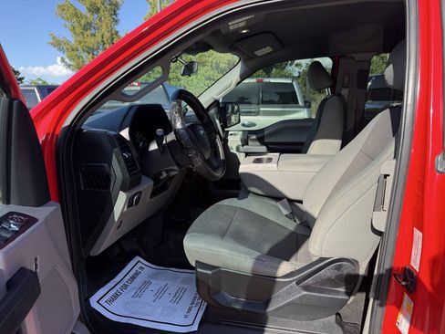 Used 2019 Ford F150 XL w/ Equipment Group 101A Mid AWD/4WD image 7
