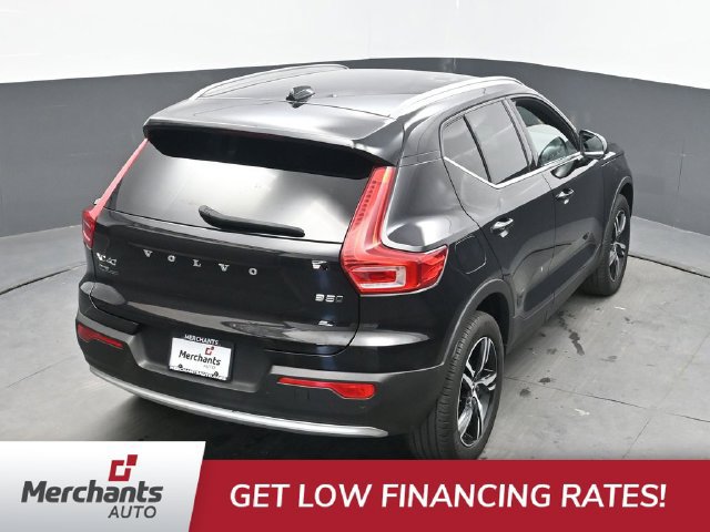 Used 2024 Volvo XC40 B5 Core AWD/4WD image 30