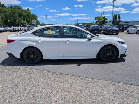 Used 2026 Toyota Camry SE w/ Convenience Package FWD image 7