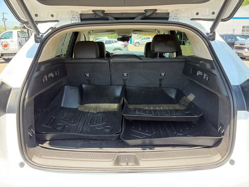Used 2023 Buick Envision Essence FWD image 14