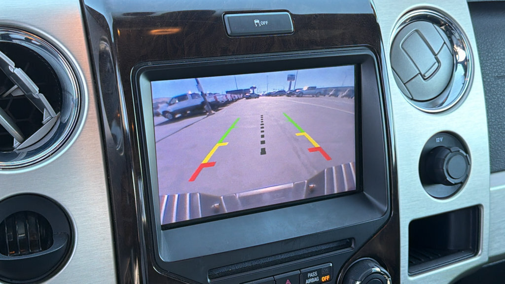 Used 2013 Ford F150 Platinum RWD image 16