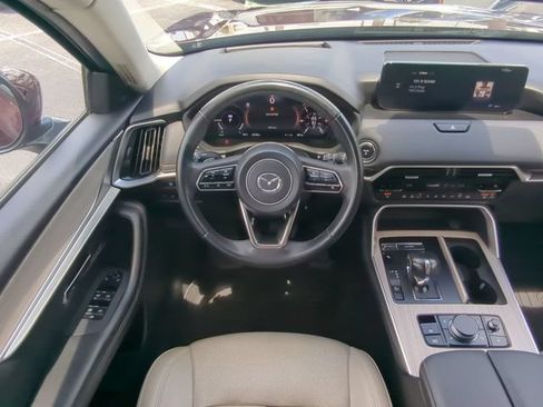 Used 2024 MAZDA CX-90 Plug-In Hybrid w/ Premium Pkg AWD/4WD image 19