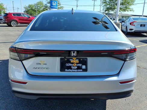 Used 2024 Honda Accord EX image 10