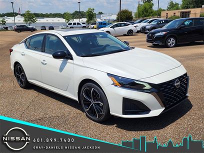 New 2025 Nissan Altima 2.5 SR w/ SR Premium Package
