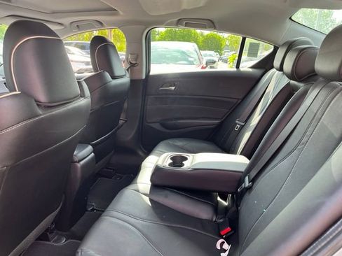 Used 2019 Acura ILX FWD image 8