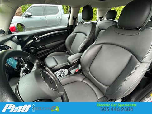Used 2024 MINI Cooper SE FWD image 21