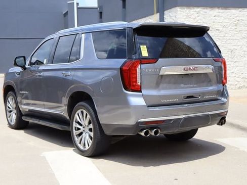 Used 2022 GMC Yukon Denali AWD/4WD image 3