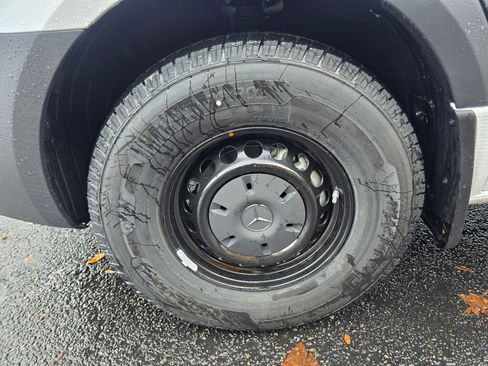 New 2026 Mercedes-Benz Sprinter 2500 image 10