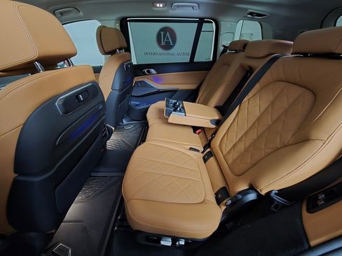 Used 2026 BMW X7 xDrive40i image 23