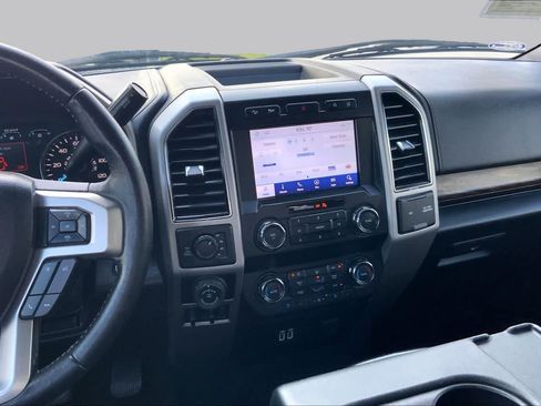 Certified 2020 Ford F150 Lariat AWD/4WD image 7