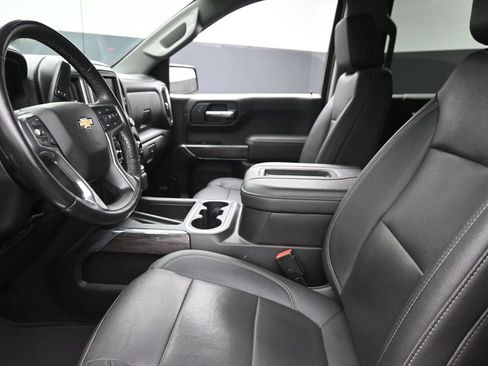 Used 2022 Chevrolet Silverado 1500 LTZ AWD/4WD image 16