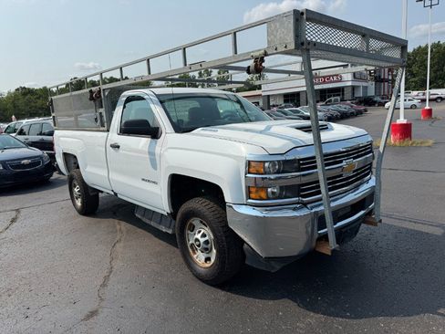 Used 2017 Chevrolet Silverado 2500 W/T AWD/4WD image 7
