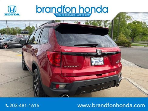 Used 2023 Honda Passport Elite image 4