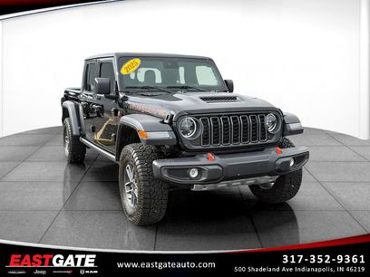 Used 2025 Jeep Gladiator Mojave w/ Convenience Group