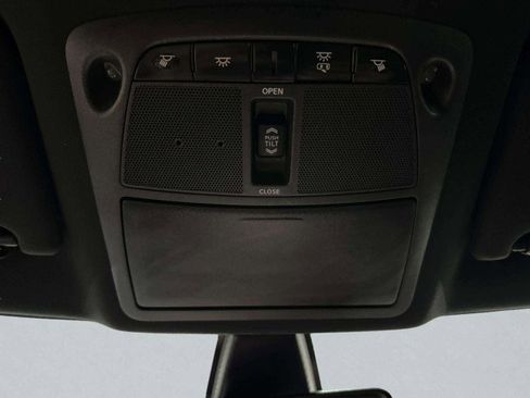 Used 2019 Nissan Maxima SR w/ Premium Package image 38