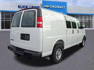 New 2025 Chevrolet Express 3500 w/ Driver Convenience Package RWD video 4