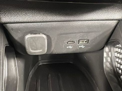 Used 2025 Chevrolet TrailBlazer LT image 27