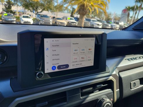 Certified 2025 Toyota Tacoma SR5 image 21