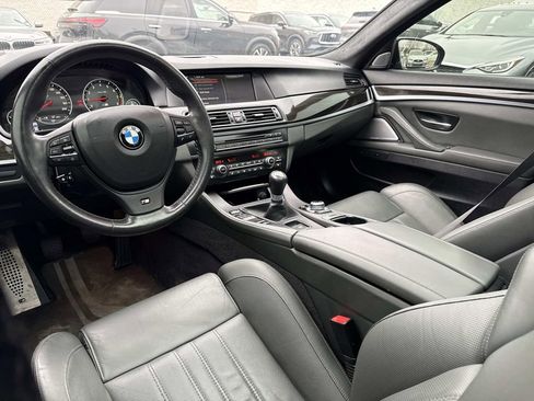 Used 2013 BMW M5 RWD image 10