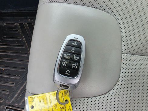 Used 2023 Hyundai Palisade Calligraphy image 10