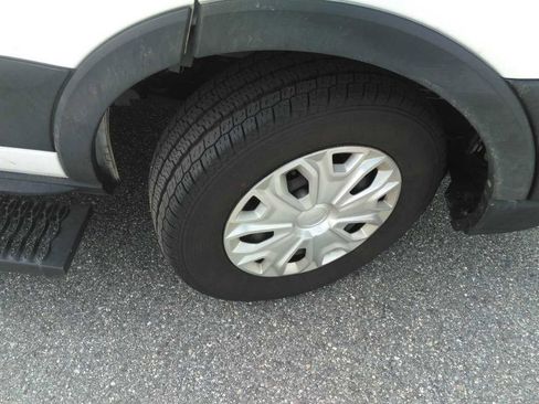 Used 2022 Ford E-Transit 148 High Roof Extended w/ Load Area Protection Package image 9