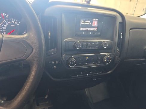 Used 2015 GMC Sierra 2500 4x4 Regular Cab w/ Sierra Convenience Package image 4
