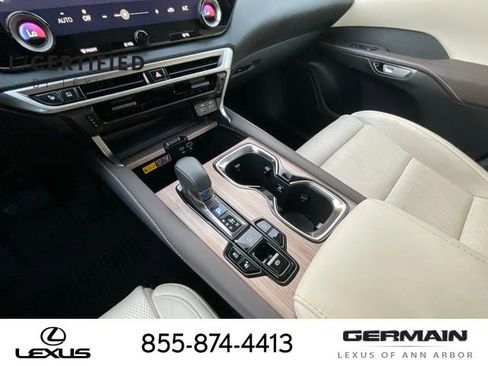 Certified 2024 Lexus RX 350 AWD image 20