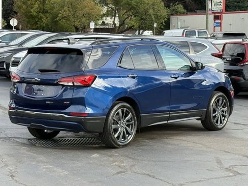 Used 2022 Chevrolet Equinox RS w/ RS Leather Package image 7