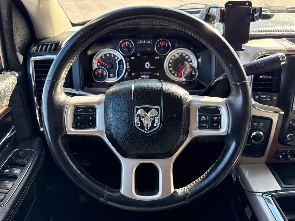 Used 2014 RAM 3500 Laramie AWD/4WD image 28