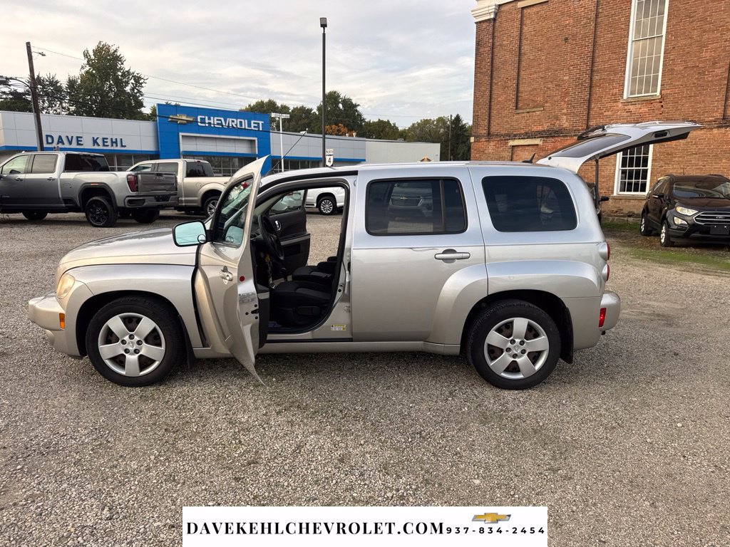 Used 2008 Chevrolet HHR LS FWD image 11