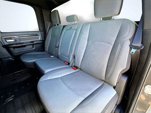 Used 2023 RAM 2500 Big Horn w/ Level 1 Equipment Group image 26