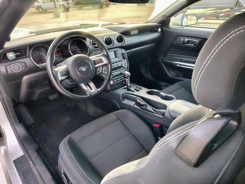 Used 2016 Ford Mustang Convertible w/ Equipment Group 051A image 2