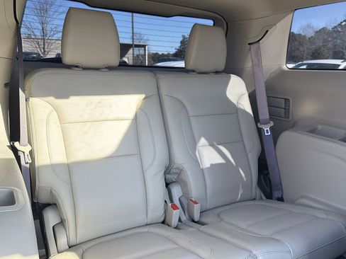 Used 2019 GMC Acadia Denali w/ Technology Package image 18