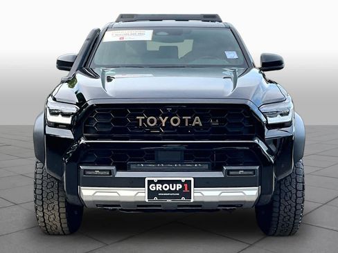Certified 2025 Toyota 4Runner Trailhunter AWD/4WD image 4