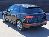 Used 2024 Audi Q5 e Prestige w/ Prestige Package image 4