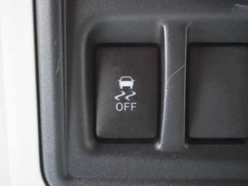 Used 2015 Toyota 4Runner SR5 RWD image 23
