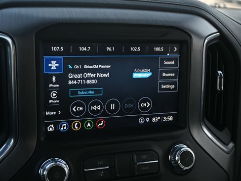 Used 2021 GMC Sierra 2500 Denali w/ Denali Black Diamond Edition AWD/4WD image 26